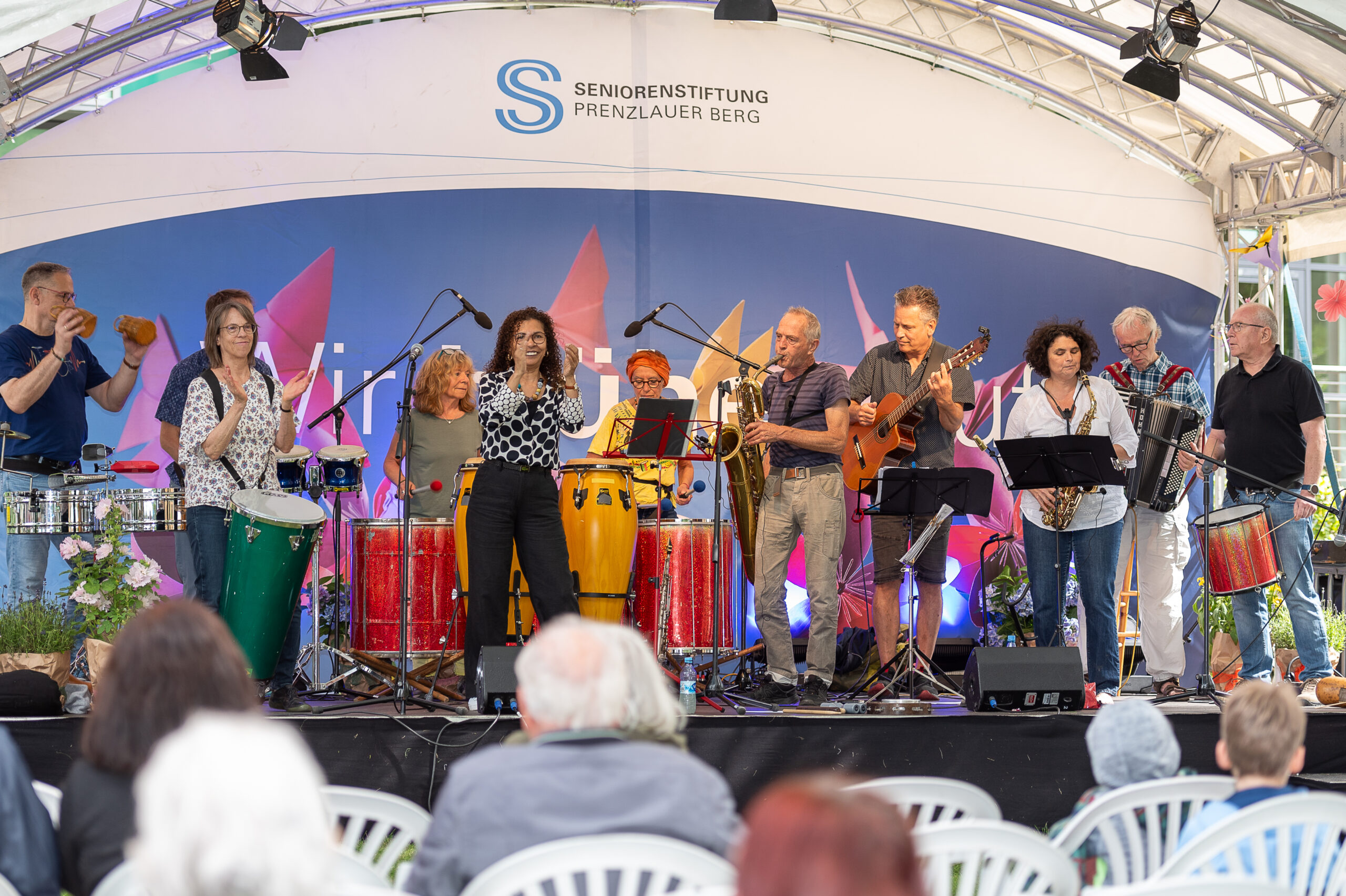 Trommelband auf Bühne